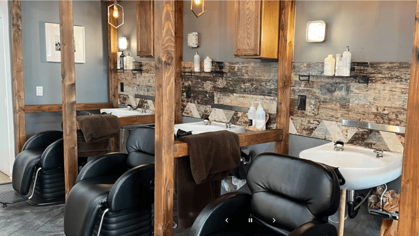 Nanana Parena salon banner image in Los Angeles