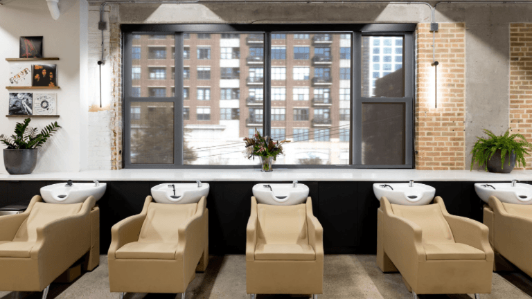 RMCM Salon salon banner image in 