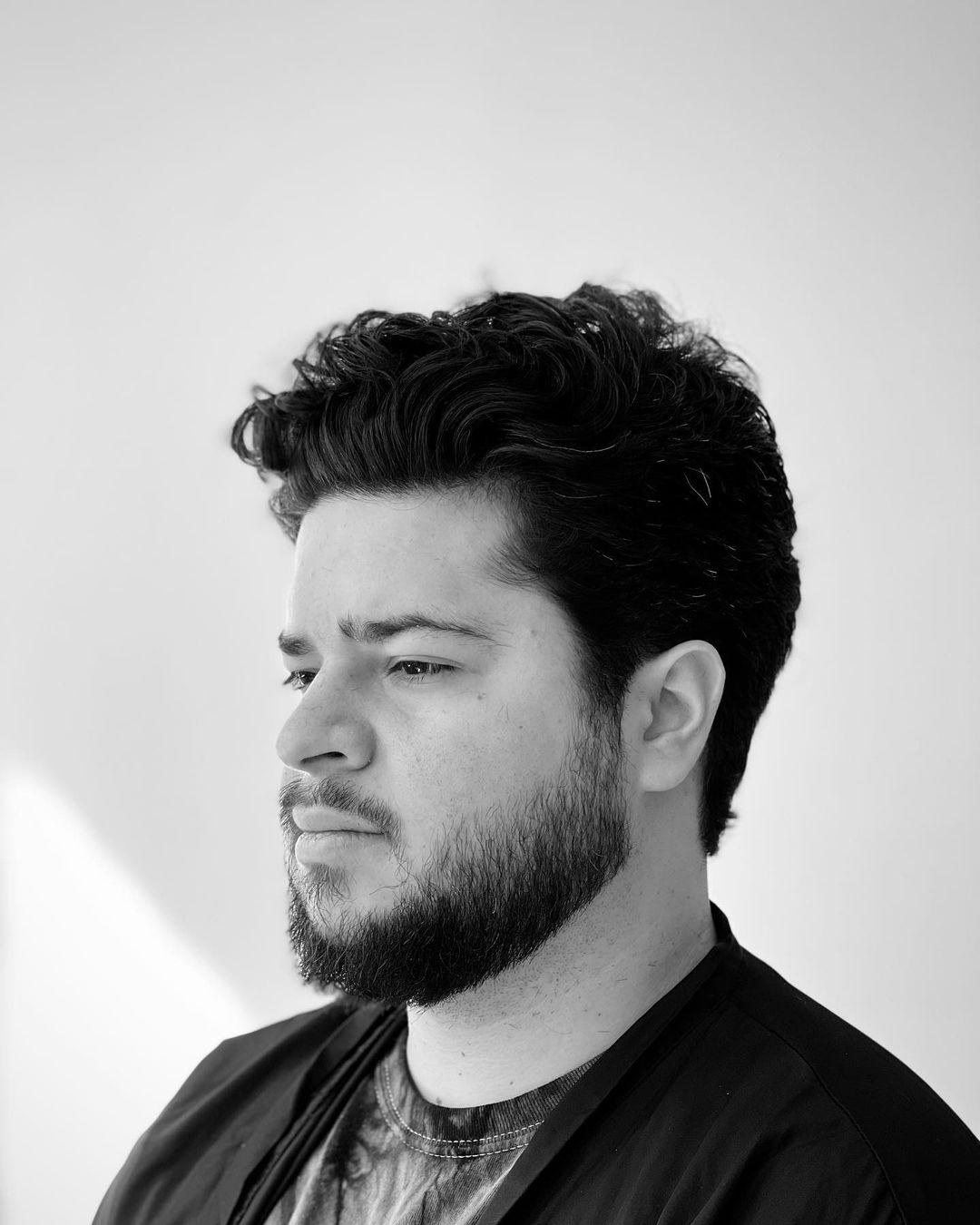 Textured Wavy Pompadour